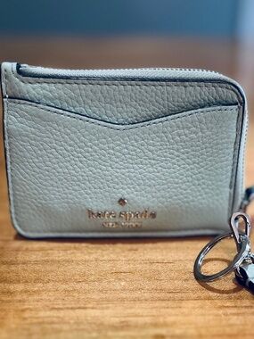 Kate Spade NewYork Leila Cardholder Wristlet Mint Green